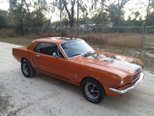 1965 GOLDEN ORANGE Ford Mustang Coupe