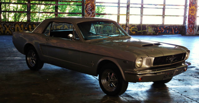 1965 Silver Ford Mustang U/K