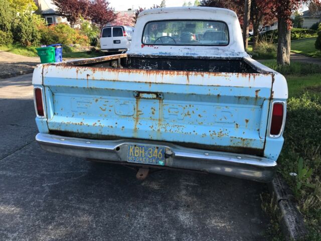 1965 Blue Ford F-100 Short bed