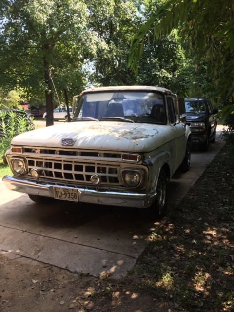 1965 Ford F-100