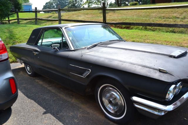 1965 Forest Green Ford Thunderbird Hatchback