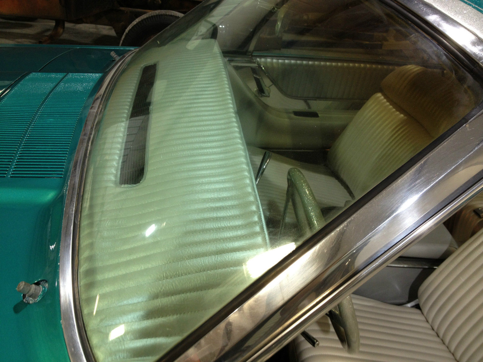 1965 Turquoise Ford Thunderbird Coupe