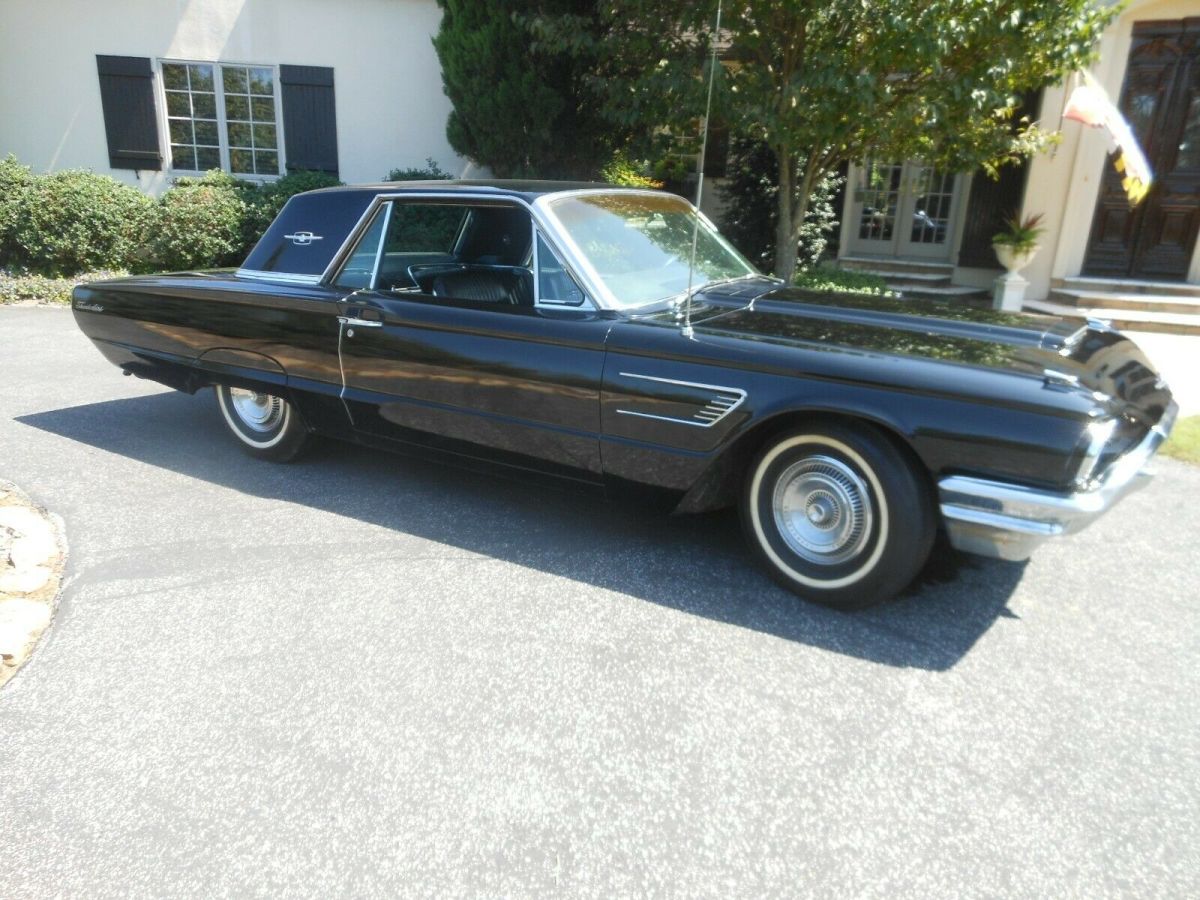 1965 Ford Thunderbird