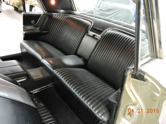 1965 Green Ford Thunderbird Coupe