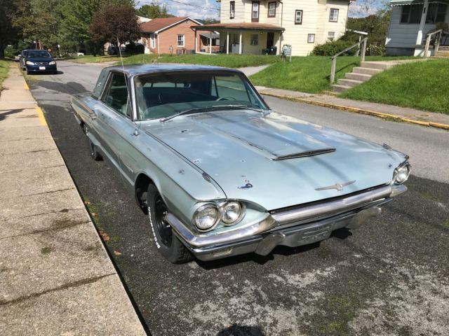 1965 Ford Thunderbird