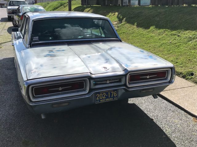 1965 Ford Thunderbird