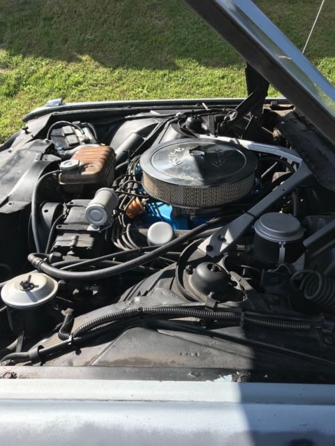 1965 Ford Thunderbird