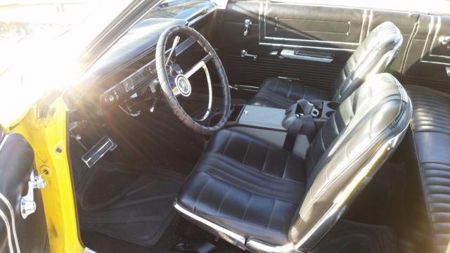 1965 Yellow Ford Galaxie Hardtop