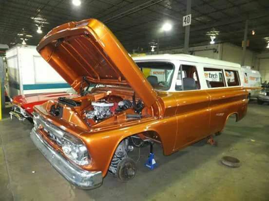1965 Orange GMC Suburban U/K
