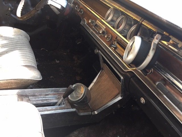 1965 MAROON Pontiac Grand Prix