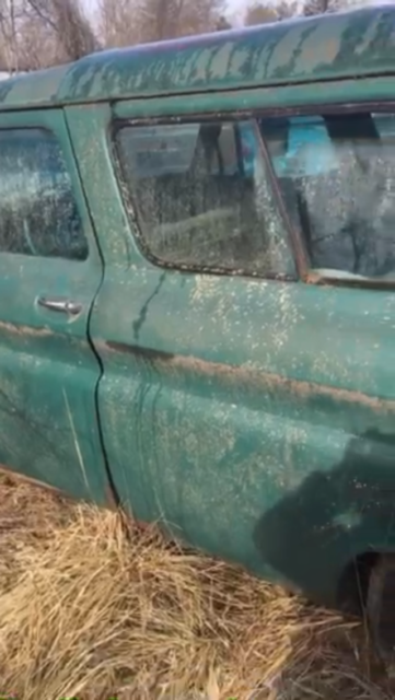 1965 Green Chevrolet C-10 Wagon
