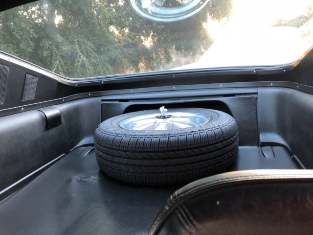 1965 Wimbledon white blue stripes Ford Mustang Fastback