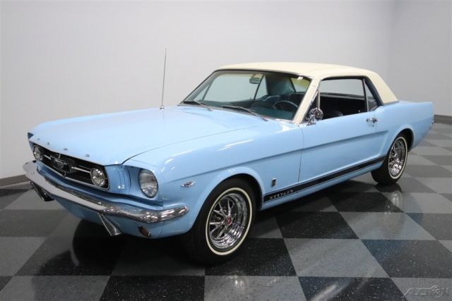1965 Blue Ford Mustang