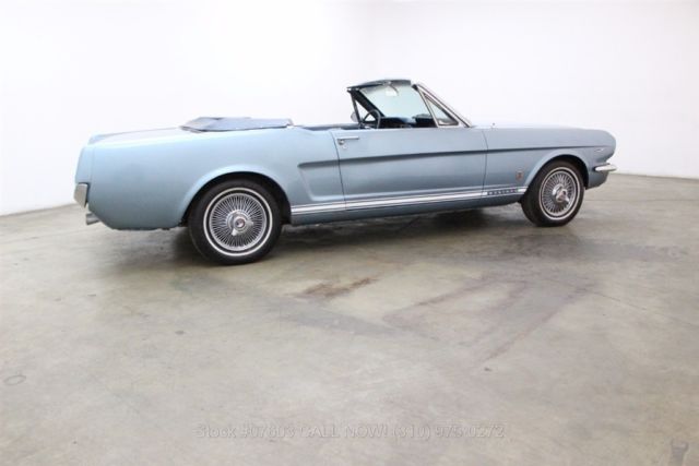 1965 Blue Ford Mustang