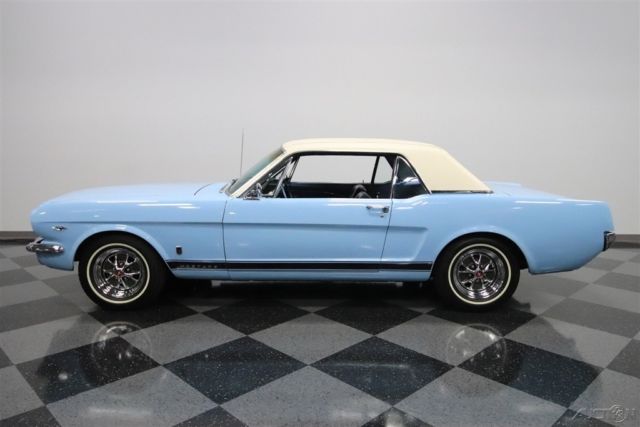 1965 Blue Ford Mustang