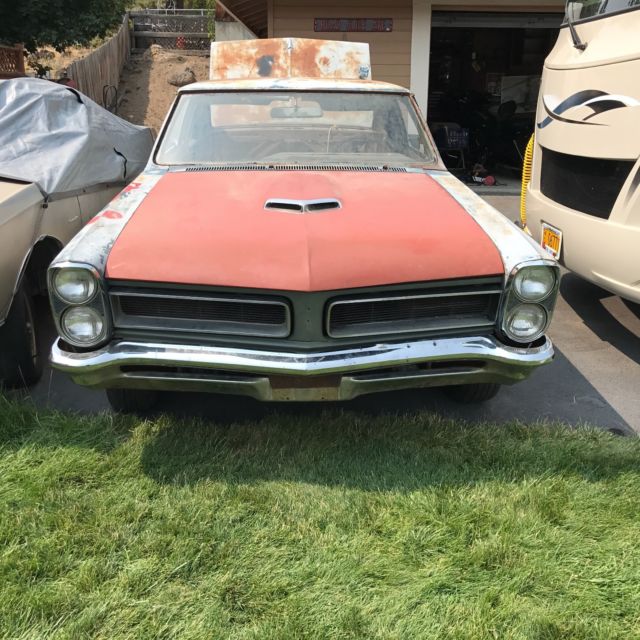 1965 Blue Pontiac GTO Coupe