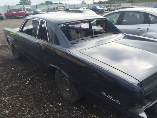 1965 Mayfair Maize Pontiac GTO Coupe