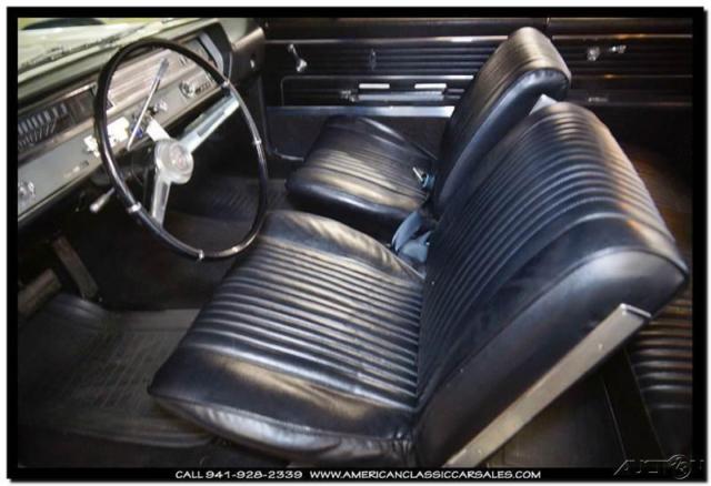 1965 White Oldsmobile 442