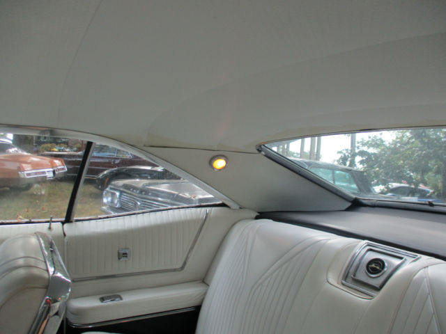 1965 White Chevrolet Impala Coupe