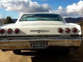 1965 White Chevrolet Impala Coupe