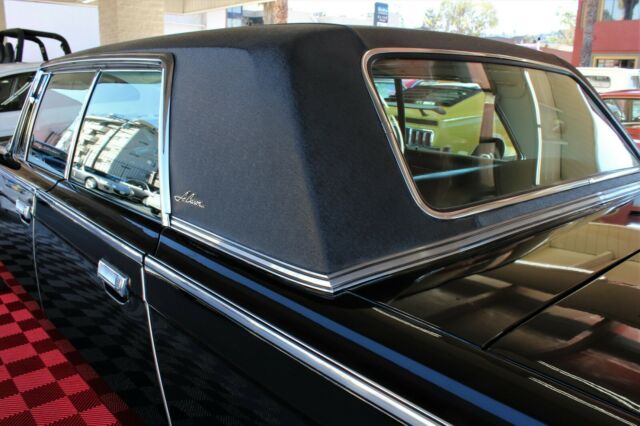 1965 Black Chrysler Imperial