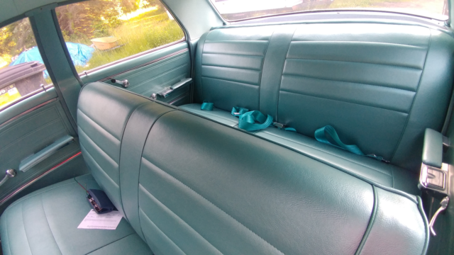 1965 White Chevrolet Chevelle Sedan