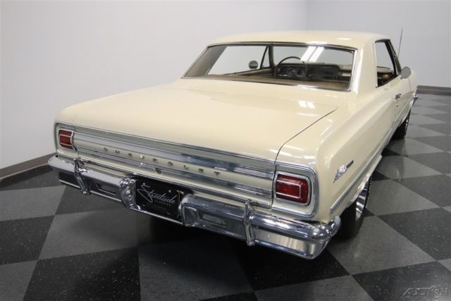 1965 Tan Chevrolet Chevelle