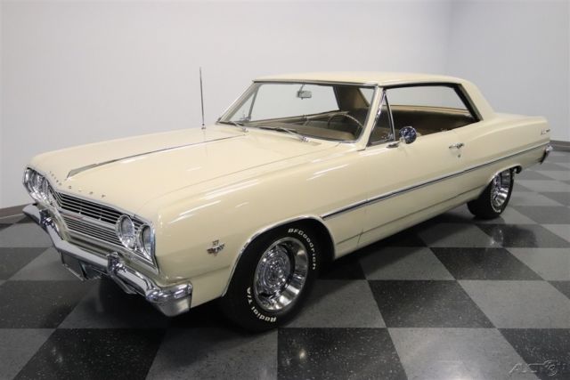1965 Tan Chevrolet Chevelle