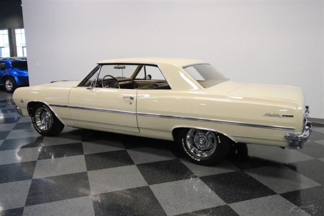 1965 Tan Chevrolet Chevelle