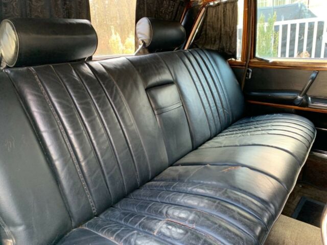 1965 Medium Gray Mercedes-Benz 600-Series 4dr Saloon