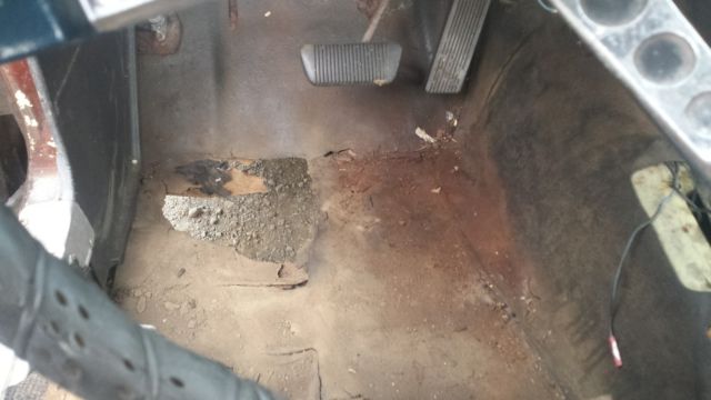 1965 brown Ford Mustang hardtop couple