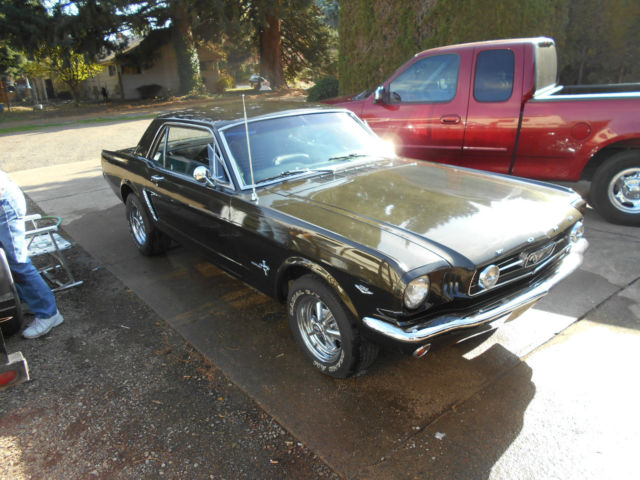 1965 Green black with flake Ford Mustang Coupe