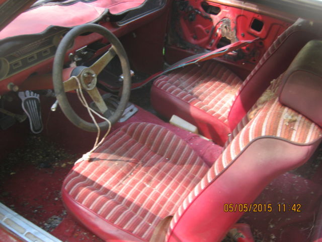 1965 red rust Ford Mustang
