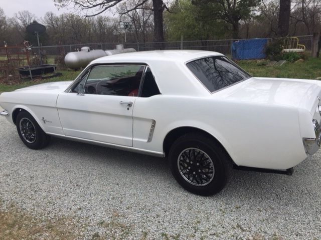 1965 White Ford Mustang Coupe