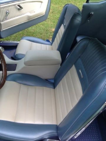 1965 White Ford Mustang Coupe