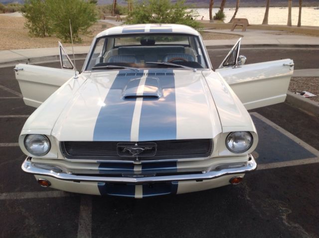 1965 White Ford Mustang Coupe