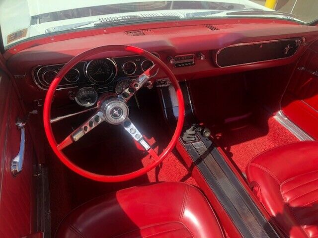 1965 WHITE Ford Mustang Convertible