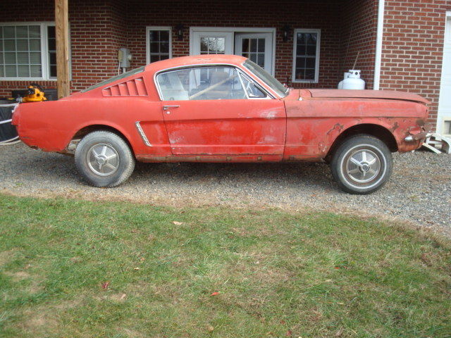 1965 Red Ford Mustang FASTBACK