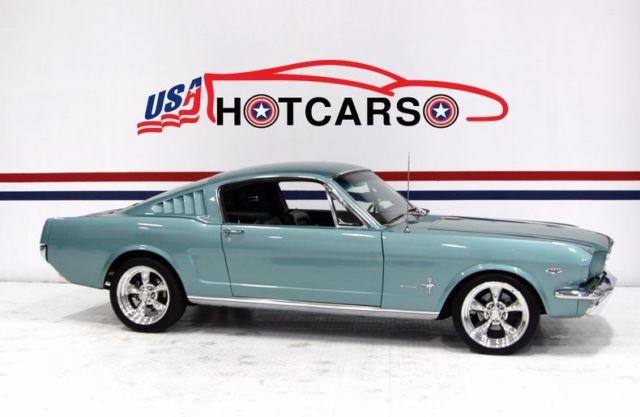1965 Turqoise Ford Mustang --
