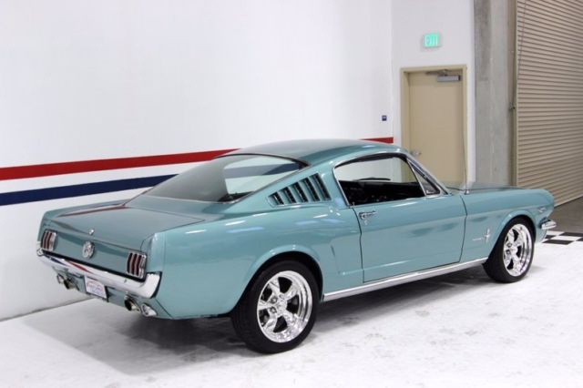 1965 Turqoise Ford Mustang --