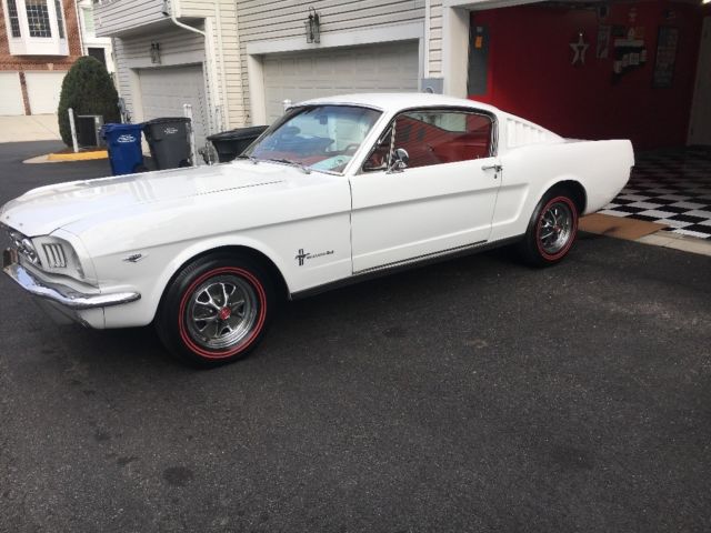 1965 White Ford Mustang Fastback