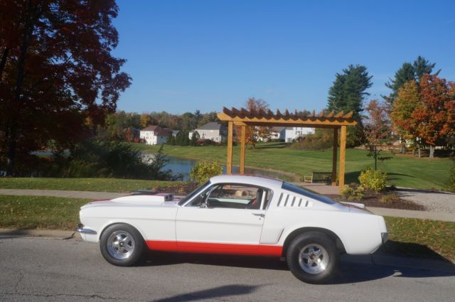 1965 White Ford Mustang Coupe