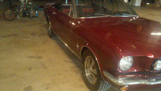 1965 Merlot Ford Mustang