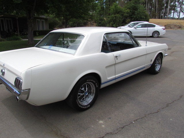 1965 Wimbledon White Ford Mustang GT Coupe