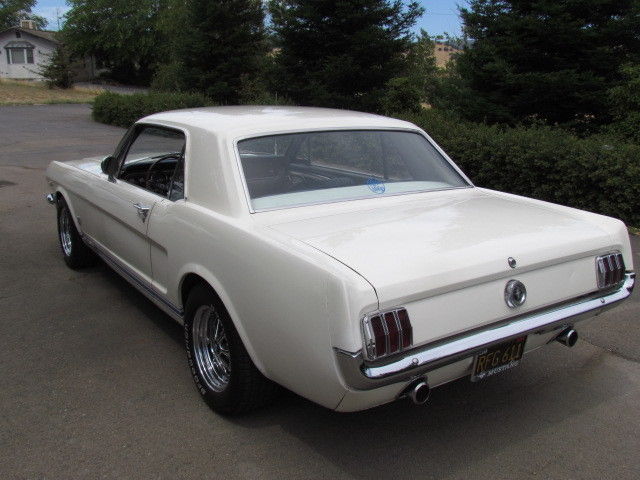 1965 Wimbledon White Ford Mustang GT Coupe