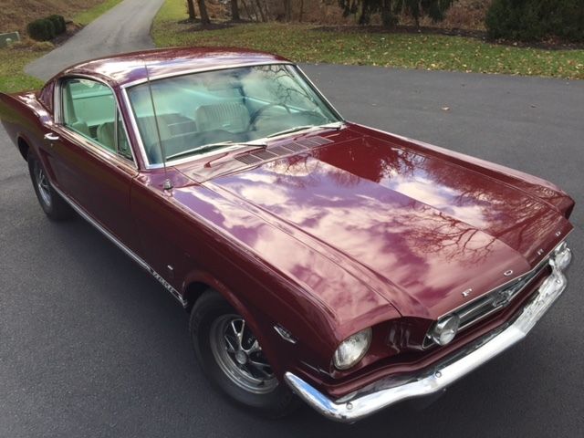 1965 Ford Mustang