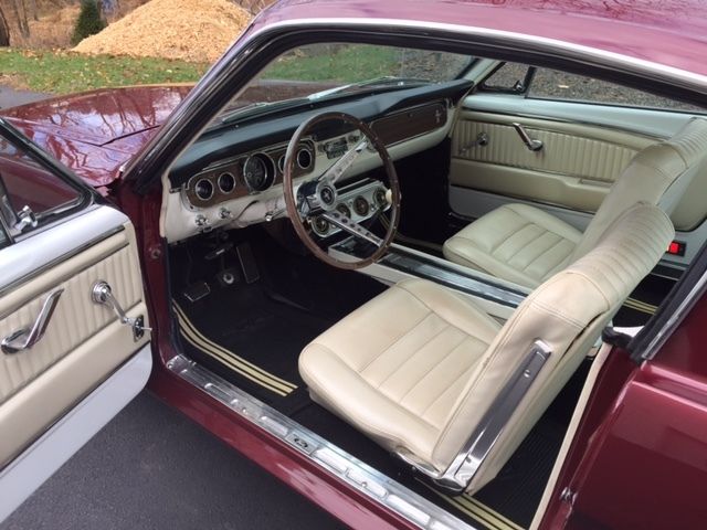 1965 Ford Mustang