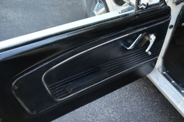 1965 White Ford Mustang Coupe