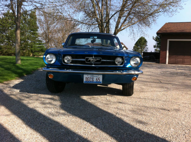 1965 Grandeur Blue Ford Mustang Coupe