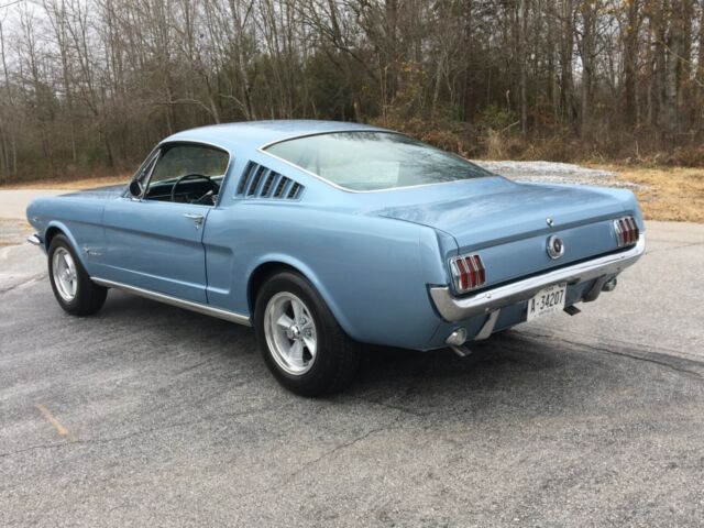 1965 Blue Ford Mustang